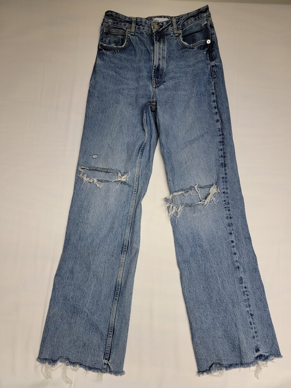 Zara Distressed High Rise Straight Leg Jeans Light Wash Raw Hem - Picture 2 of 12
